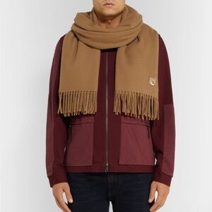 NWT UNISEX MAISON KITSUNE FOX HEAD PATCH WOOL SCARF Beige